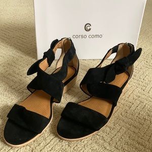 Corso Como suede sandals